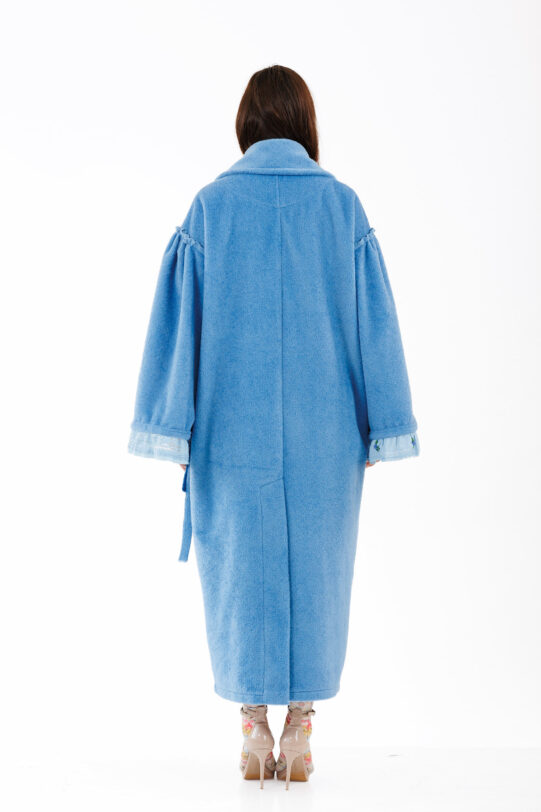 Pardesiu MATHILDE BENDIS bleu din stofa cu maneca evazata. Materiale naturale, design unicat, cu broderie si aplicatii handmade