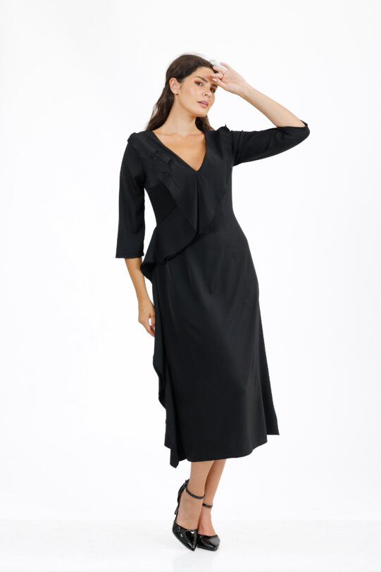 Rochia MATHILDE LENA neagra cu volan si broderie. Materiale naturale, design unicat, cu broderie si aplicatii handmade