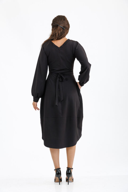 Rochia MATHILDE LUELA neagra din jerse cu broderie florala. Materiale naturale, design unicat, cu broderie si aplicatii handmade
