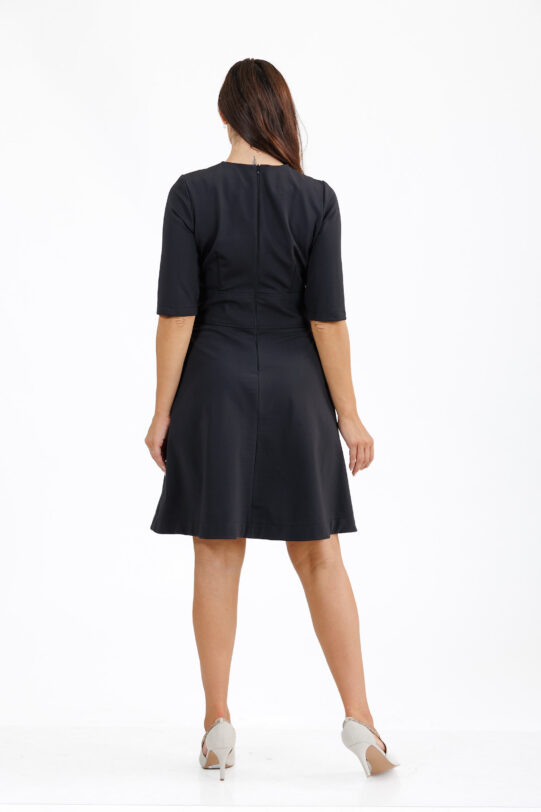 Rochia MATHILDE MAGNO neagra din jerse si catifea. Materiale naturale, design unicat, cu broderie si aplicatii handmade