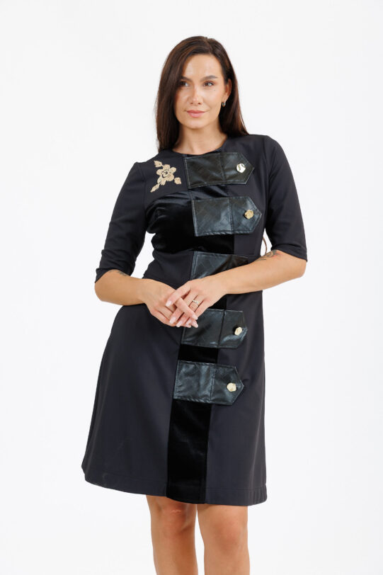 Rochia MATHILDE MAGNO neagra din jerse si catifea. Materiale naturale, design unicat, cu broderie si aplicatii handmade