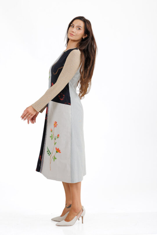 Rochia MATHILDE MILANA  gri si negru cu broderie florala. Materiale naturale, design unicat, cu broderie si aplicatii handmade