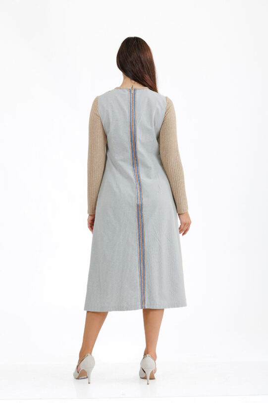 Rochia MATHILDE MILANA  gri si negru cu broderie florala. Materiale naturale, design unicat, cu broderie si aplicatii handmade