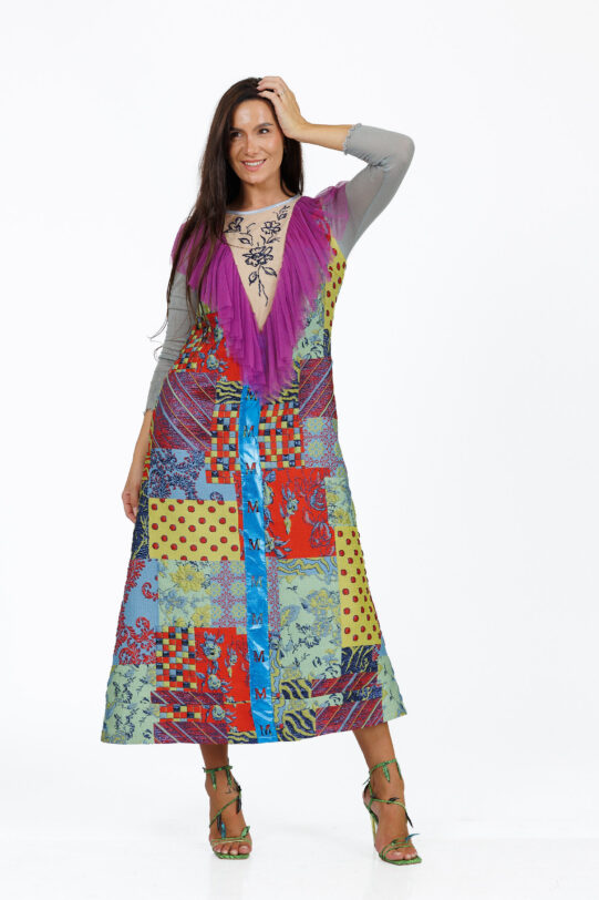 Rochia MATHILDE VICTORIA din brocard multicolor cu volanas. Materiale naturale, design unicat, cu broderie si aplicatii handmade