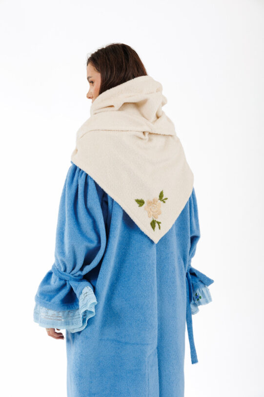 SAL MATHILDE ALB CU BRODERIE DIN STOFA CREM. Materiale naturale, design unicat, cu broderie si aplicatii handmade
