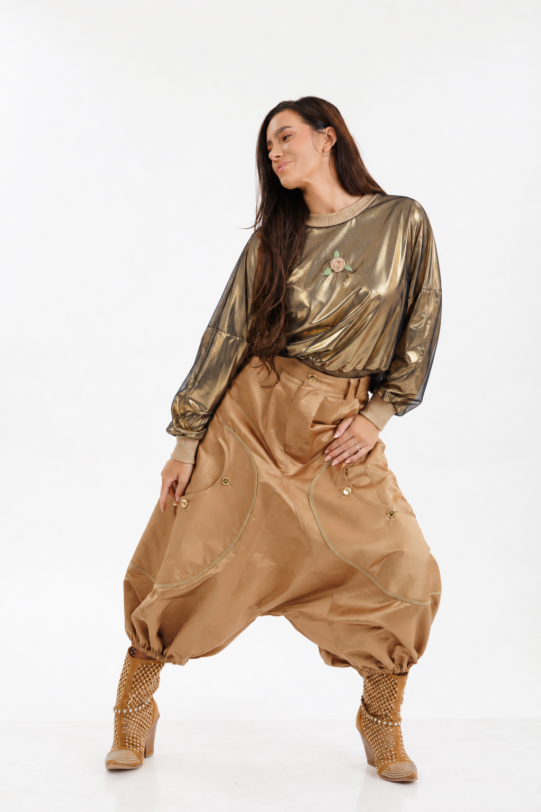 Pantalon MATHILDE ALTON aramiu cu tur lasat si buzunare. Natural fabrics, original design, handmade embroidery
